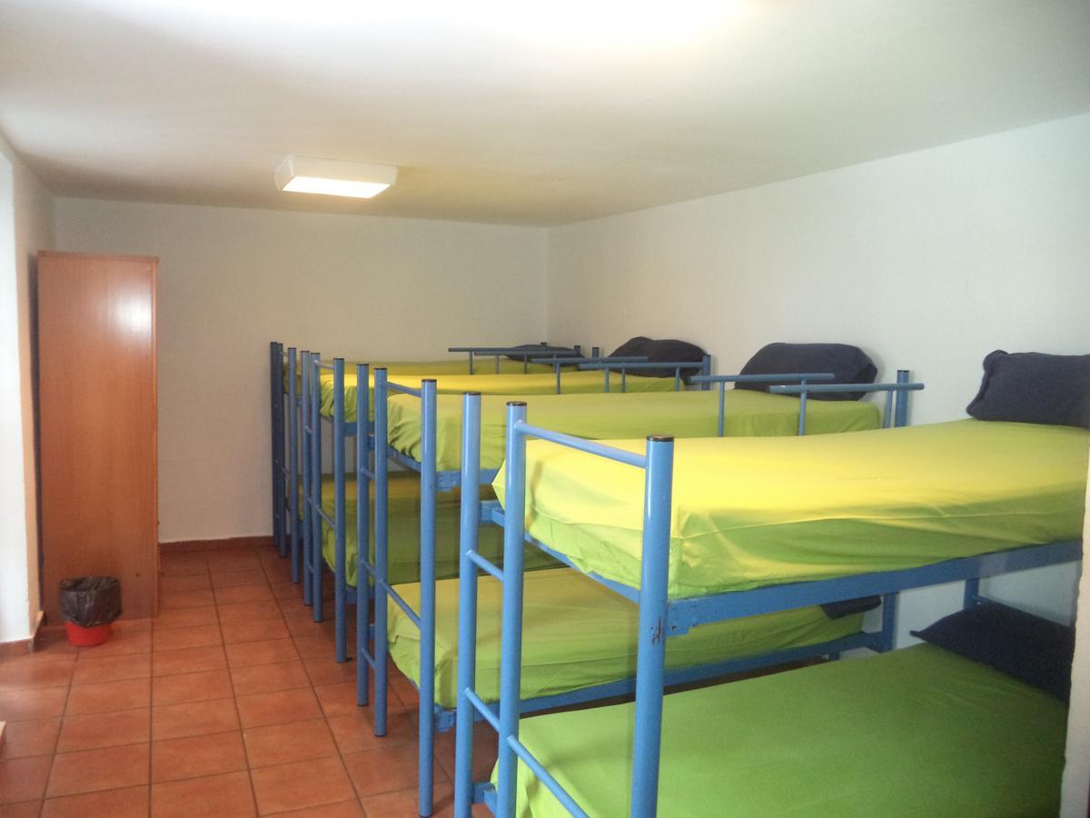 Albergue De Canfranc Estacion Екстер'єр фото